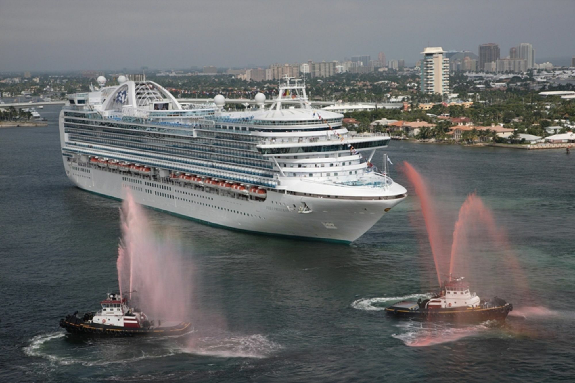 Holiday Inn Express Ft Lauderdale Cruise-Airport By Ihg Fort Lauderdale Eksteriør billede